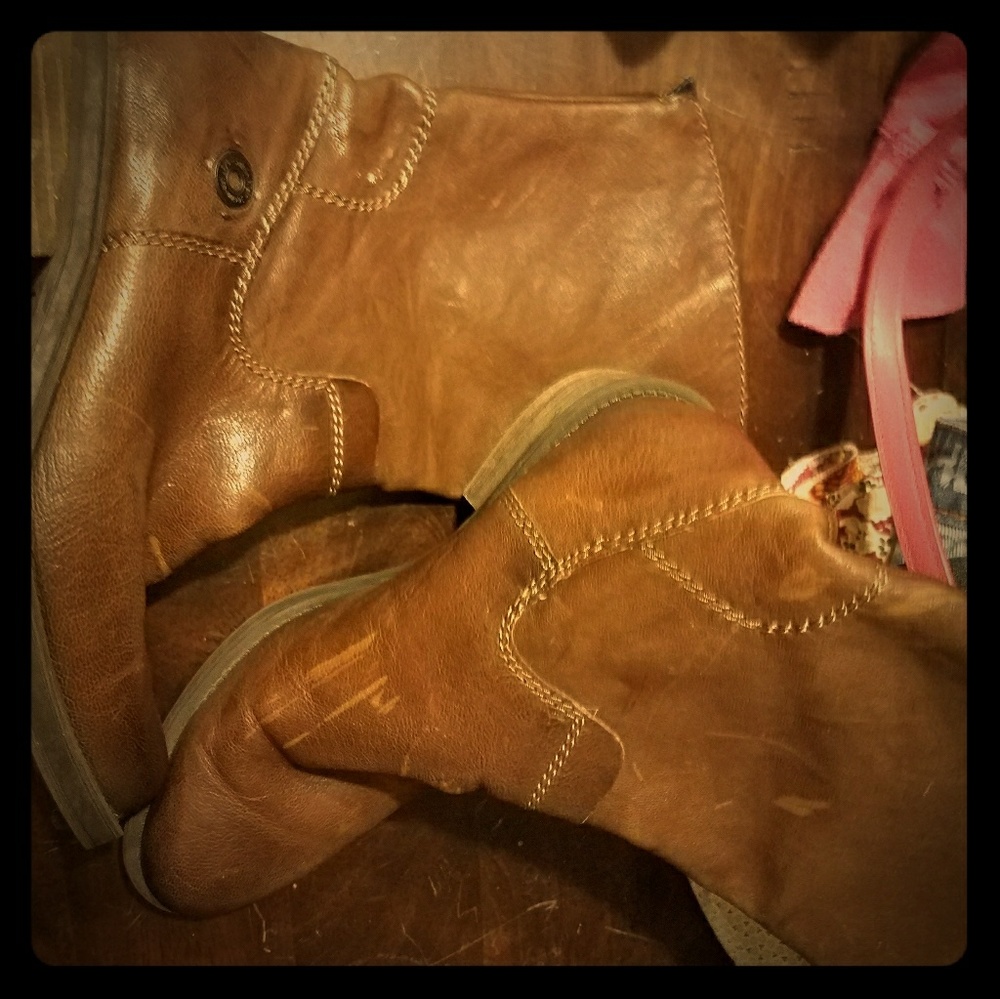 Calvin Klein Gracie boots